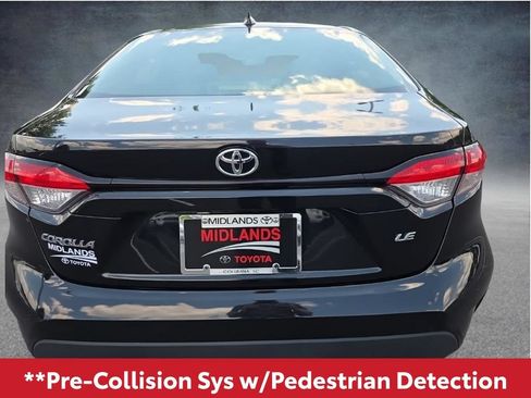 Used 2024 Toyota Corolla LE FWD image 12