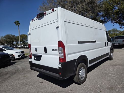 New 2026 RAM ProMaster 2500 w/ Convenience Group image 16