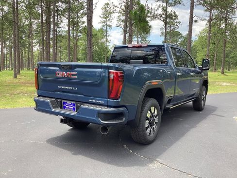 New 2026 GMC Sierra 2500 Denali w/ Denali Reserve Package AWD/4WD image 5