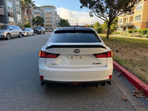 Used 2015 Lexus IS 250 w/ F-Sport Package RWD image 10