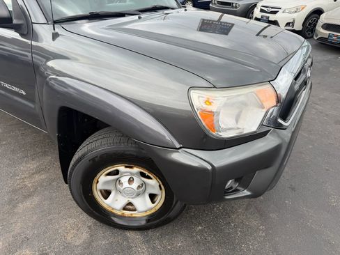 Used 2014 Toyota Tacoma 4x4 Double Cab w/ SR5 Package image 43