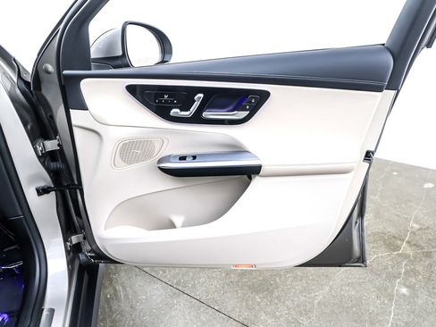 Certified 2023 Mercedes-Benz GLC 300 image 25