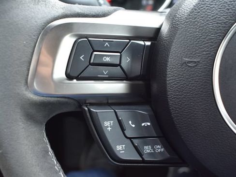Used 2017 Ford Mustang Shelby GT350 w/ Electronics Package RWD image 26