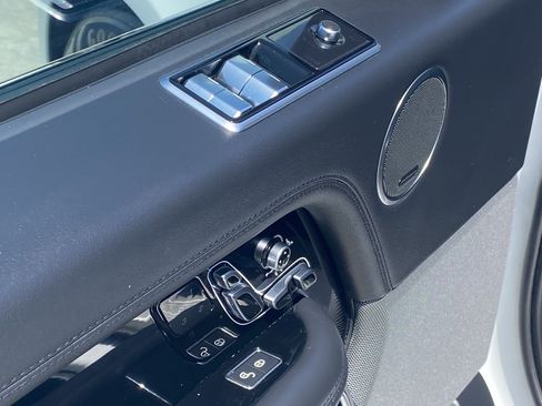 Used 2019 Land Rover Range Rover HSE AWD/4WD image 30