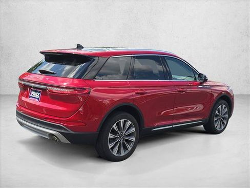 Used 2020 Lincoln Corsair Reserve w/ Elements Package FWD image 5