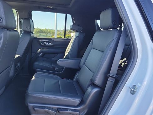 Certified 2022 Chevrolet Tahoe Z71 w/ Luxury Package image 25