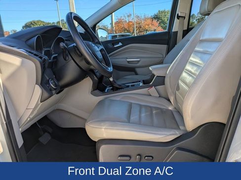 Certified 2017 Ford Escape Titanium w/ Equipment Group 301A image 21