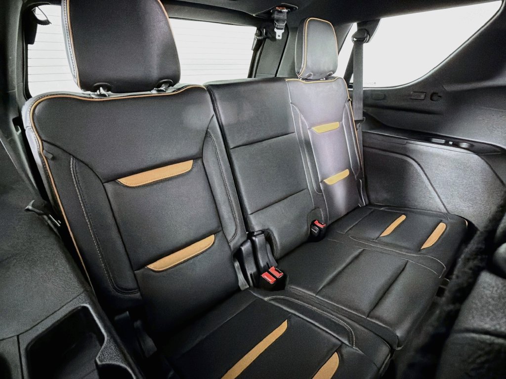 Used 2021 GMC Yukon AT4 AWD/4WD image 27