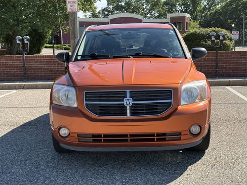 Used 2011 Dodge Caliber Mainstreet FWD image 5