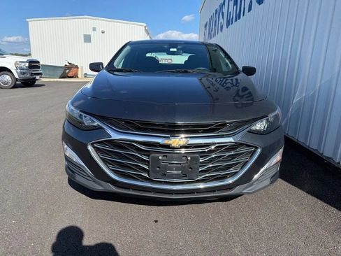 Used 2020 Chevrolet Malibu LS FWD image 3