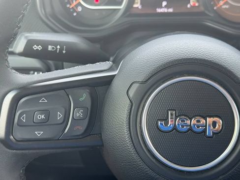 Certified 2026 Jeep Wrangler Unlimited Rubicon AWD/4WD image 24