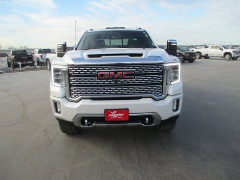 Used 2022 GMC Sierra 2500 Denali w/ Denali Ultimate Package image 11