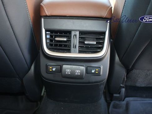 Used 2022 Subaru Outback Touring image 15