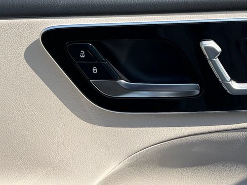 Certified 2023 Mercedes-Benz C 300 4MATIC Sedan image 29
