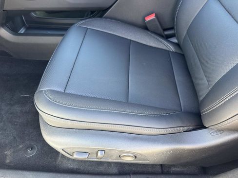 New 2026 Chevrolet Equinox EV LT image 19