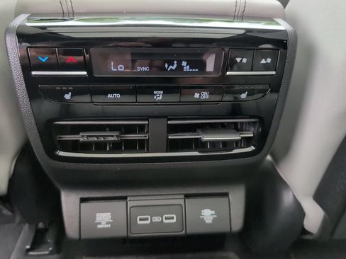 Used 2022 Acura MDX SH-AWD w/ Advance Package image 43