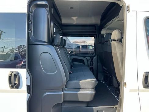 Used 2025 RAM ProMaster 3500 w/ Crew Van Package FWD image 14