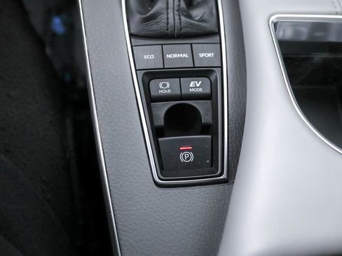 Used 2019 Toyota Avalon XSE w/ Carpet Mat Package image 19