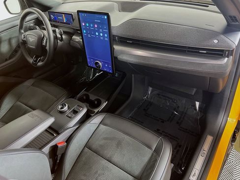 Used 2023 Ford Mustang Mach-E GT w/ GT Performance Edition image 31