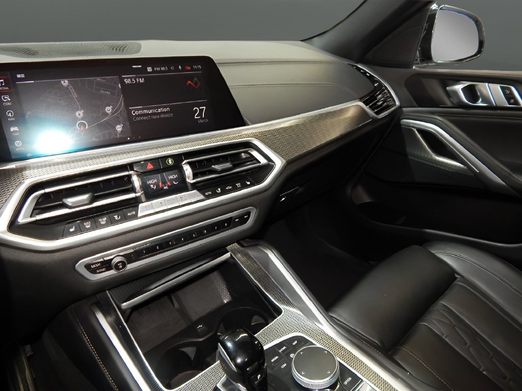 Used 2023 BMW X6 xDrive40i w/ M Sport Package AWD/4WD image 15