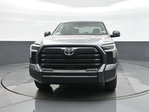 Used 2026 Toyota Tundra SR5 AWD/4WD image 2