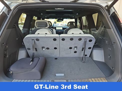 Used 2024 Kia EV9 GT-Line AWD/4WD image 23
