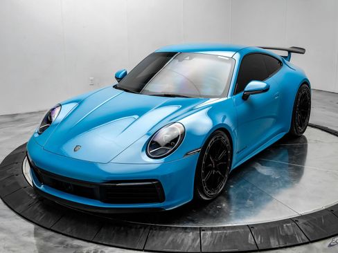 Used 2020 Porsche 911 Carrera S RWD image 6