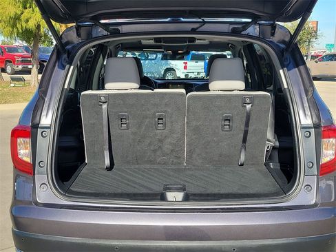 Used 2020 Honda Pilot Touring image 25