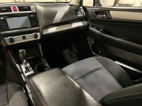 Used 2016 Subaru Legacy 2.5i Premium AWD/4WD image 20