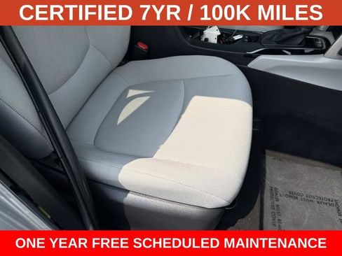 Used 2024 Toyota Corolla Cross LE FWD image 7