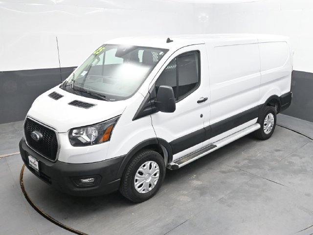 Used 2025 Ford Transit 250 Low Roof w/ Exterior Upgrade Package RWD image 30