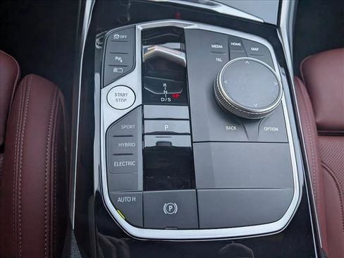 Certified 2023 BMW 330e w/ Driving Assistance Package image 12