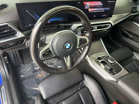 Used 2024 BMW 330i Sedan w/ M Sport Package RWD image 4