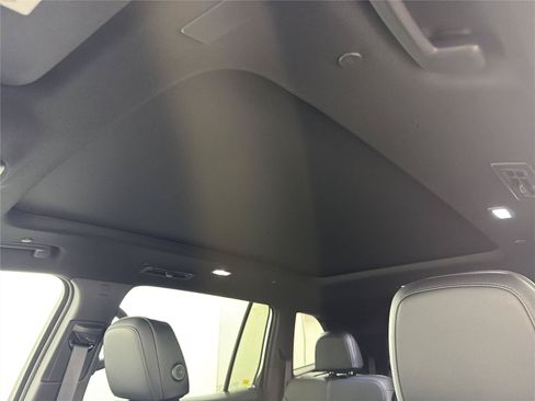 New 2026 GMC Acadia Elevation w/ Black Edition FWD image 35