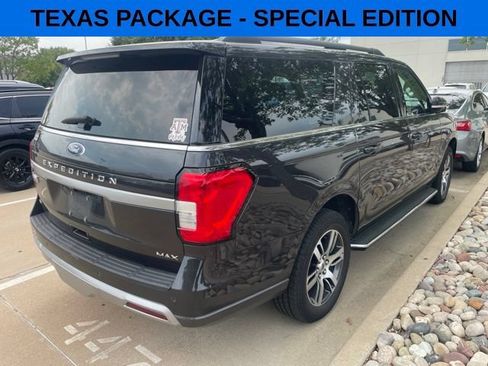 Used 2023 Ford Expedition Max XLT RWD image 3