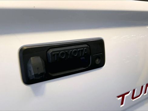 Used 2020 Toyota Tundra Limited w/ Limited Premium Package AWD/4WD image 33