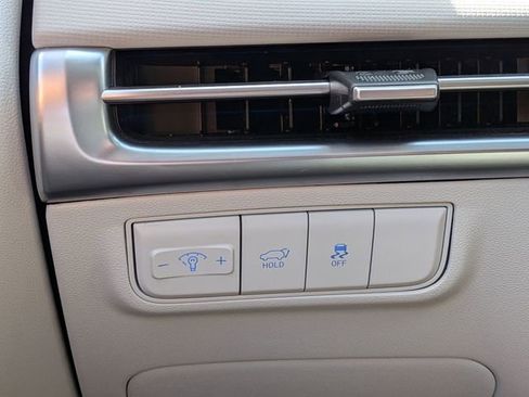 Used 2025 Hyundai Tucson SEL AWD/4WD image 18