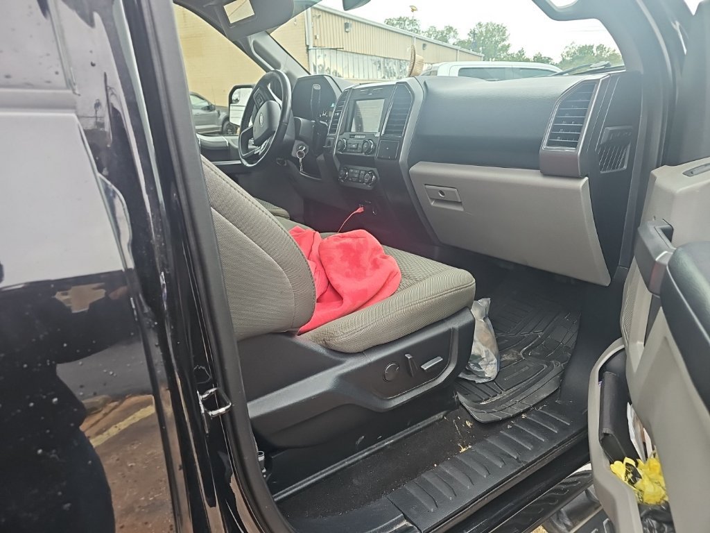 Used 2019 Ford F150 XLT w/ Equipment Group 302A Luxury RWD image 8