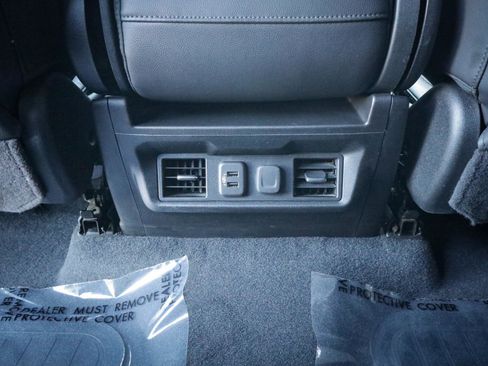 Used 2020 Chevrolet Silverado 3500 LTZ image 33