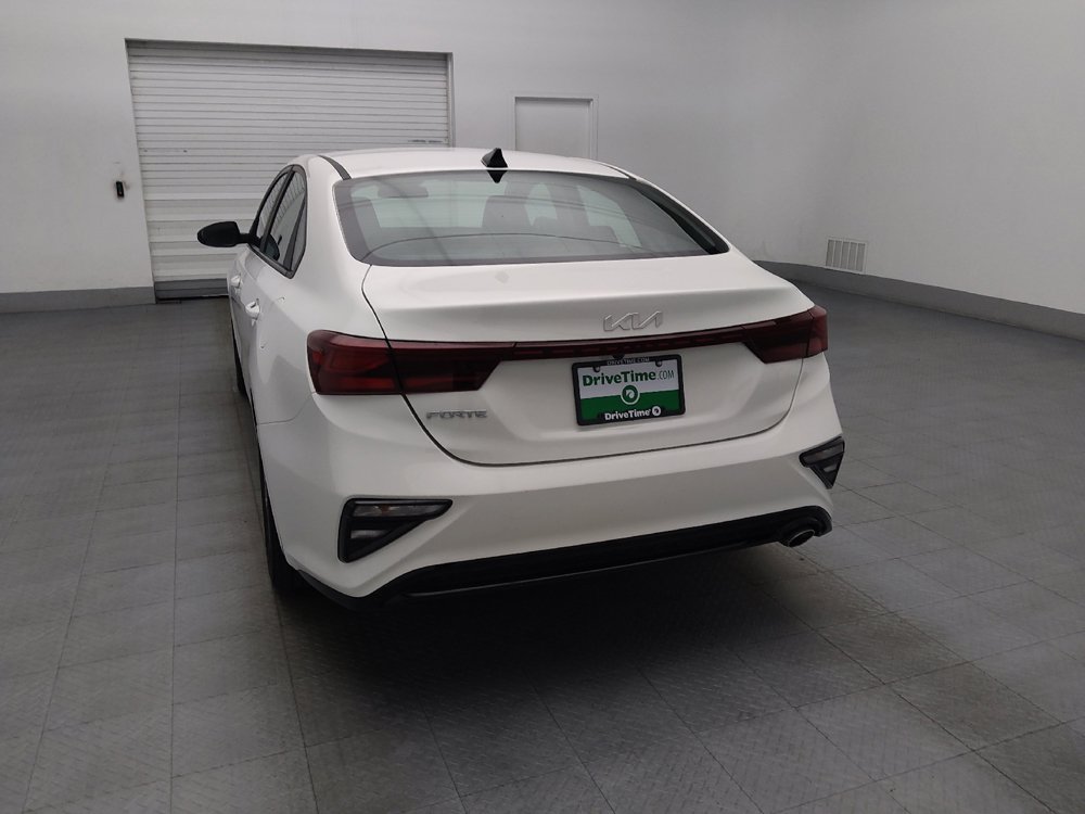 Used 2019 Kia Forte LXS FWD image 6