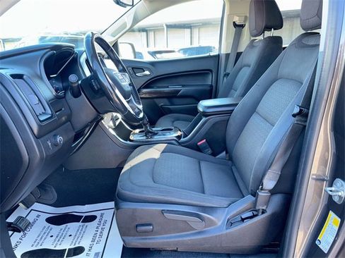 Used 2019 GMC Canyon SLE w/ SLE Convenience Package image 19