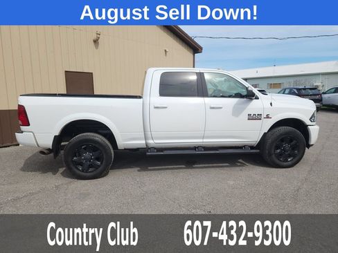 Used 2018 RAM 2500 Big Horn w/ Sport Appearance Group AWD/4WD image 9
