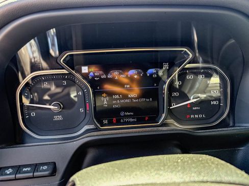 Used 2020 GMC Sierra 3500 AT4 w/ AT4 Premium Package AWD/4WD image 10