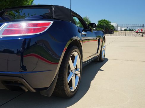 Used 2008 Saturn Sky Red Line RWD image 36