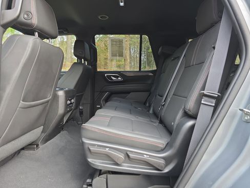 Used 2023 Chevrolet Tahoe RST w/ Luxury Package image 13