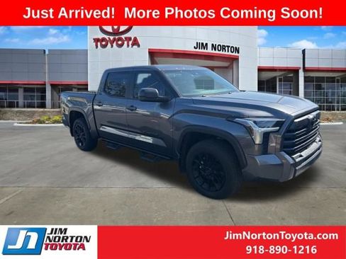 Used 2025 Toyota Tundra SR5 w/ SR5 Premium Package RWD image 1