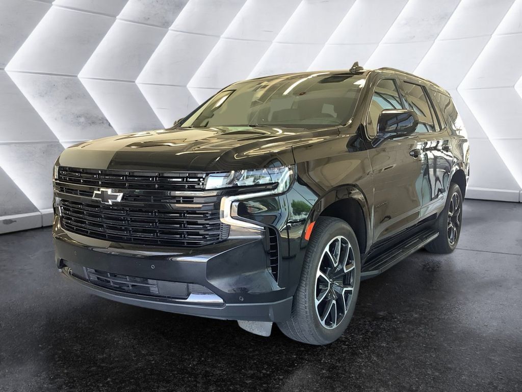Used 2023 Chevrolet Tahoe RST AWD/4WD image 3