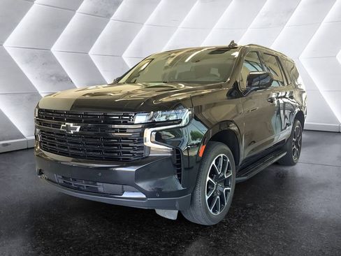 Used 2023 Chevrolet Tahoe RST AWD/4WD image 3