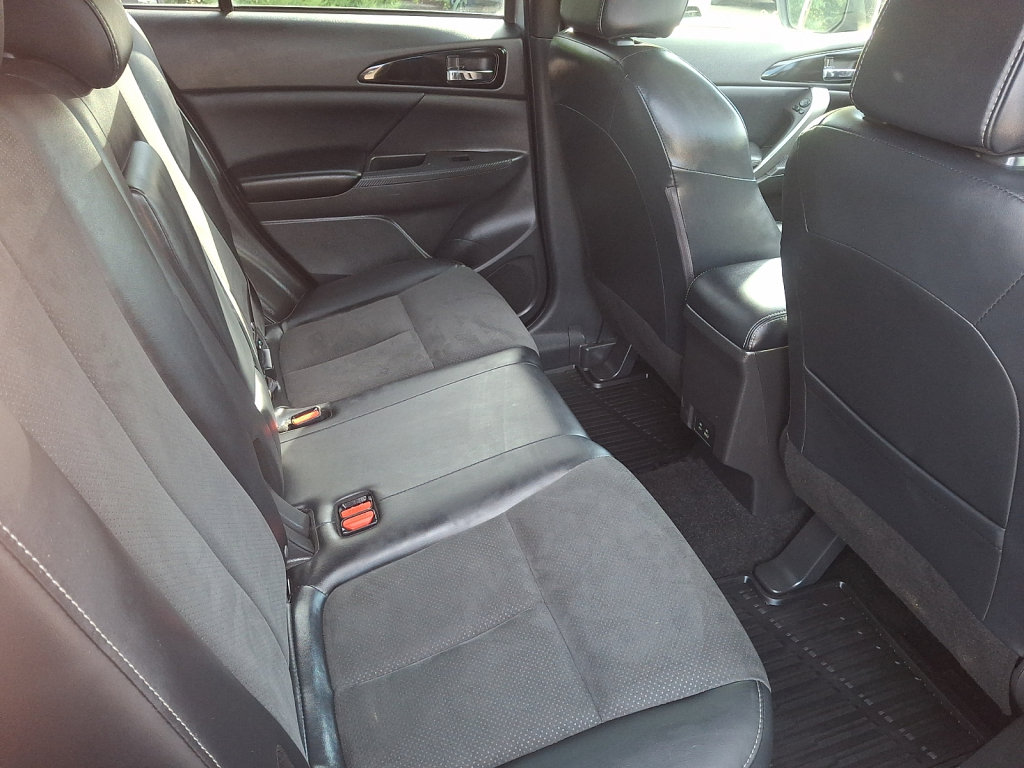 Used 2024 Mitsubishi Eclipse Cross SE AWD/4WD image 15