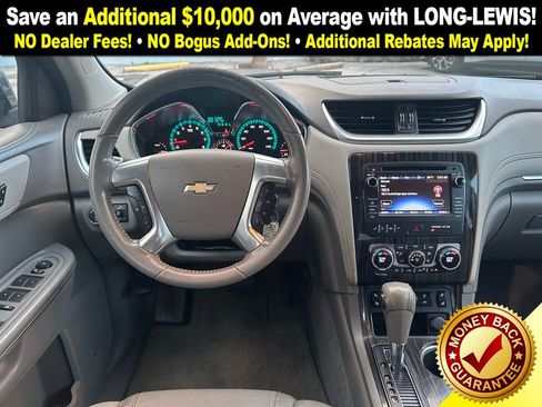 Used 2014 Chevrolet Traverse LT image 24